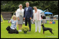 Huntings Moon BNL Viersen